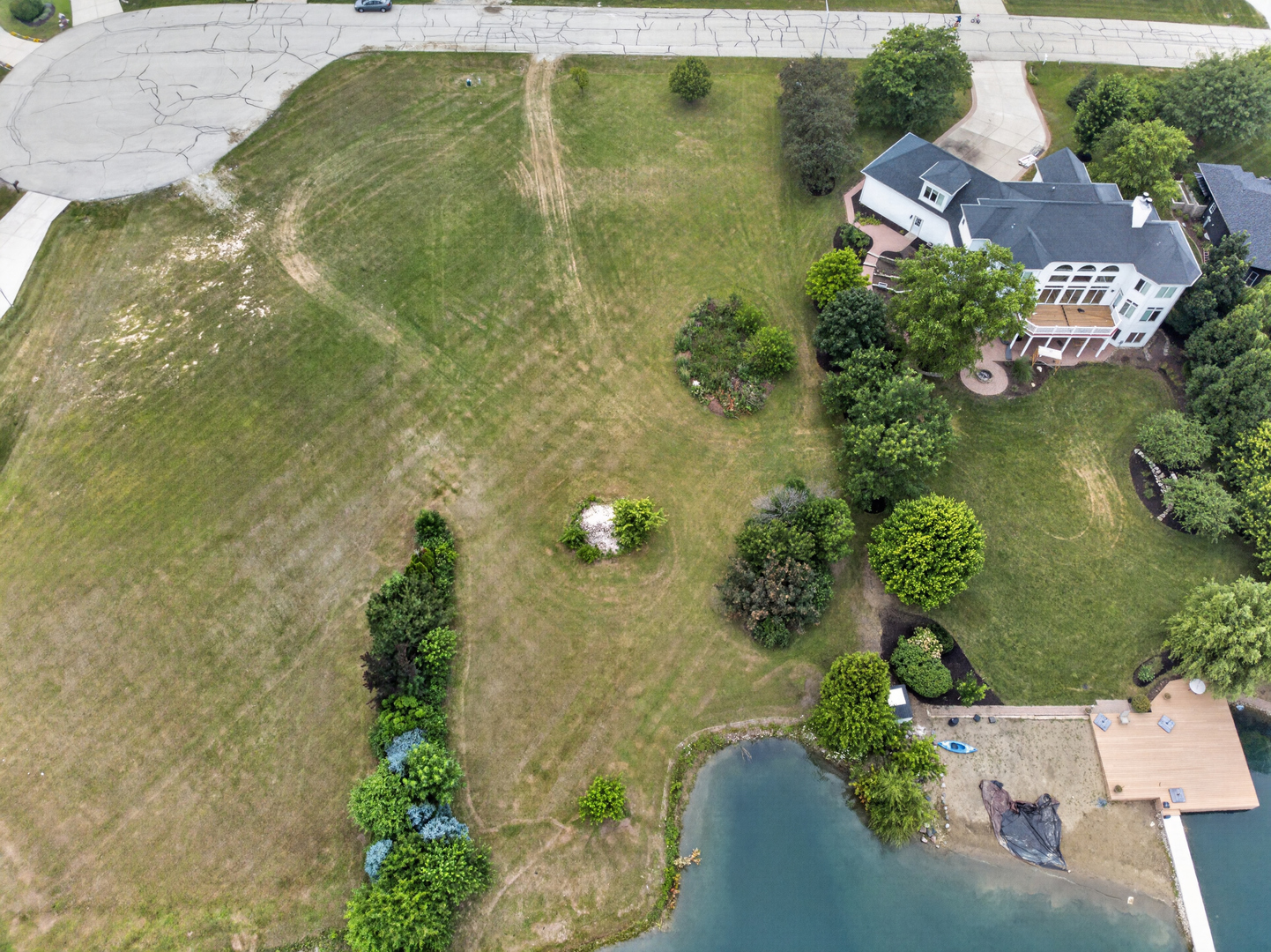 216 Slalom Court Property Photo 6
