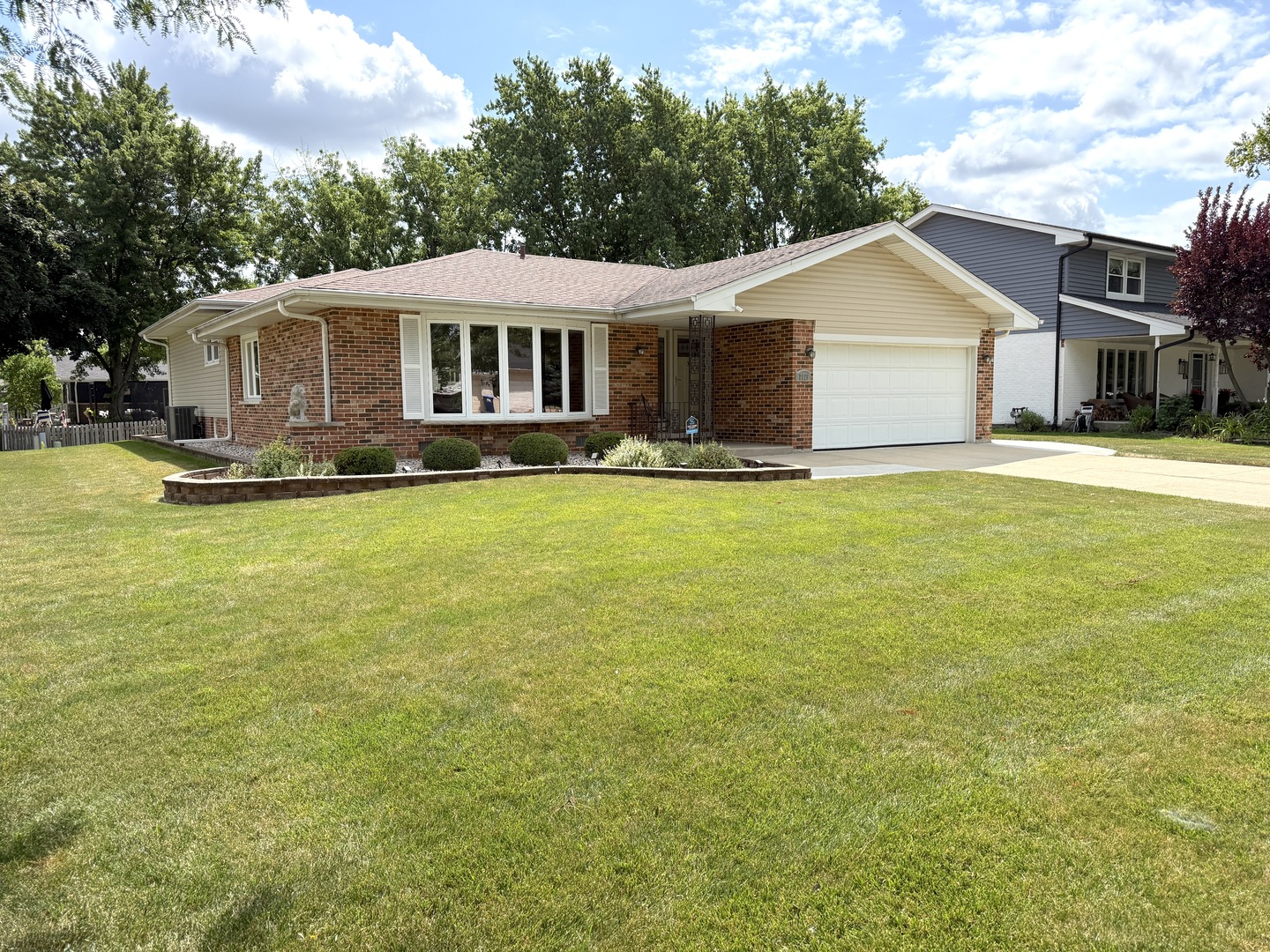 7129 Exner Road Property Photo 3