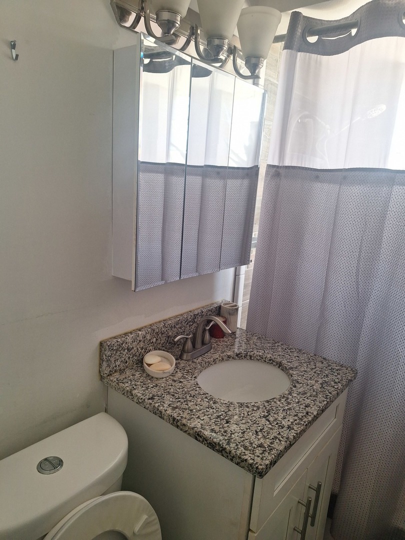 3408 Warren Avenue Property Photo 10
