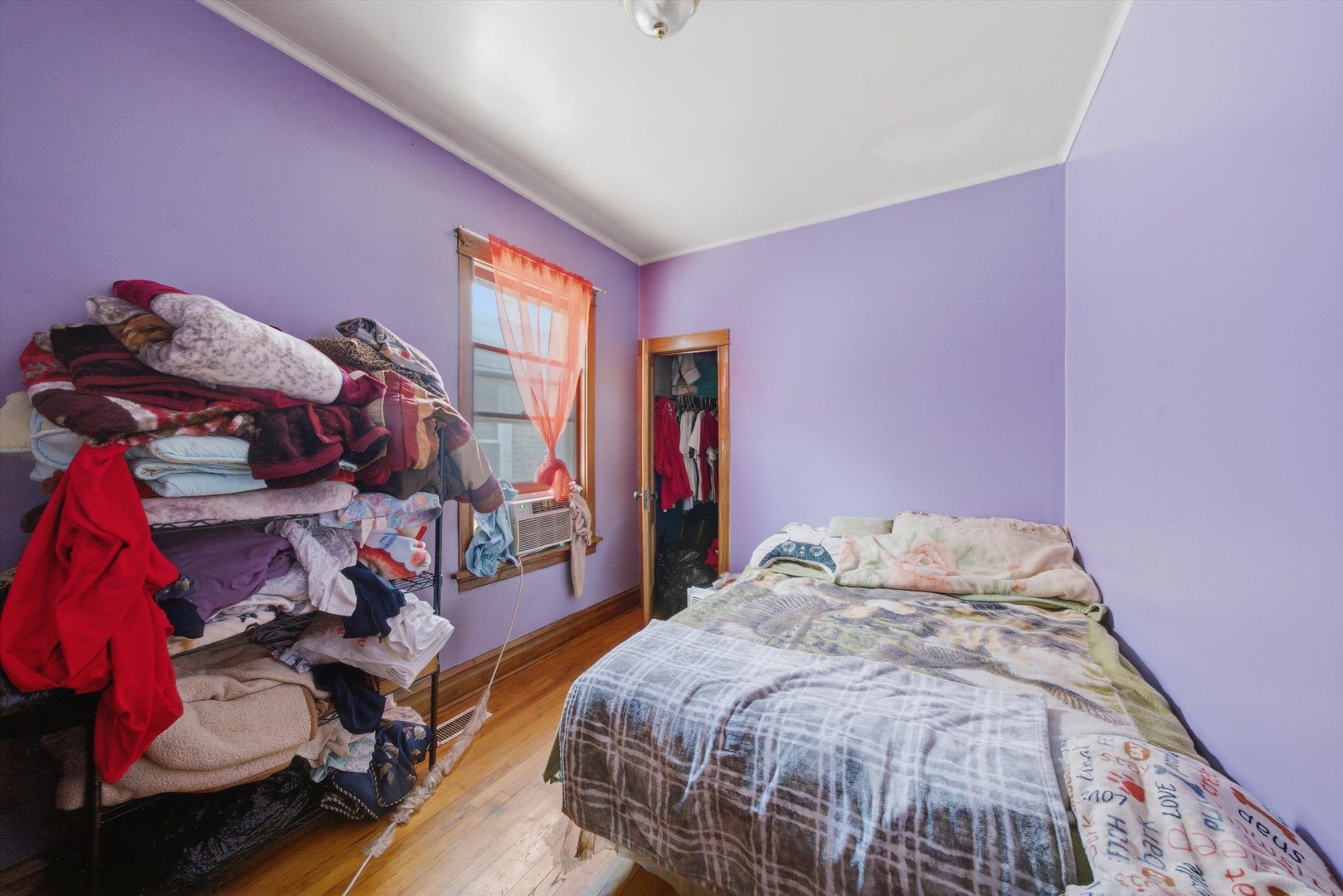 6325 S Francisco Avenue Property Photo 11