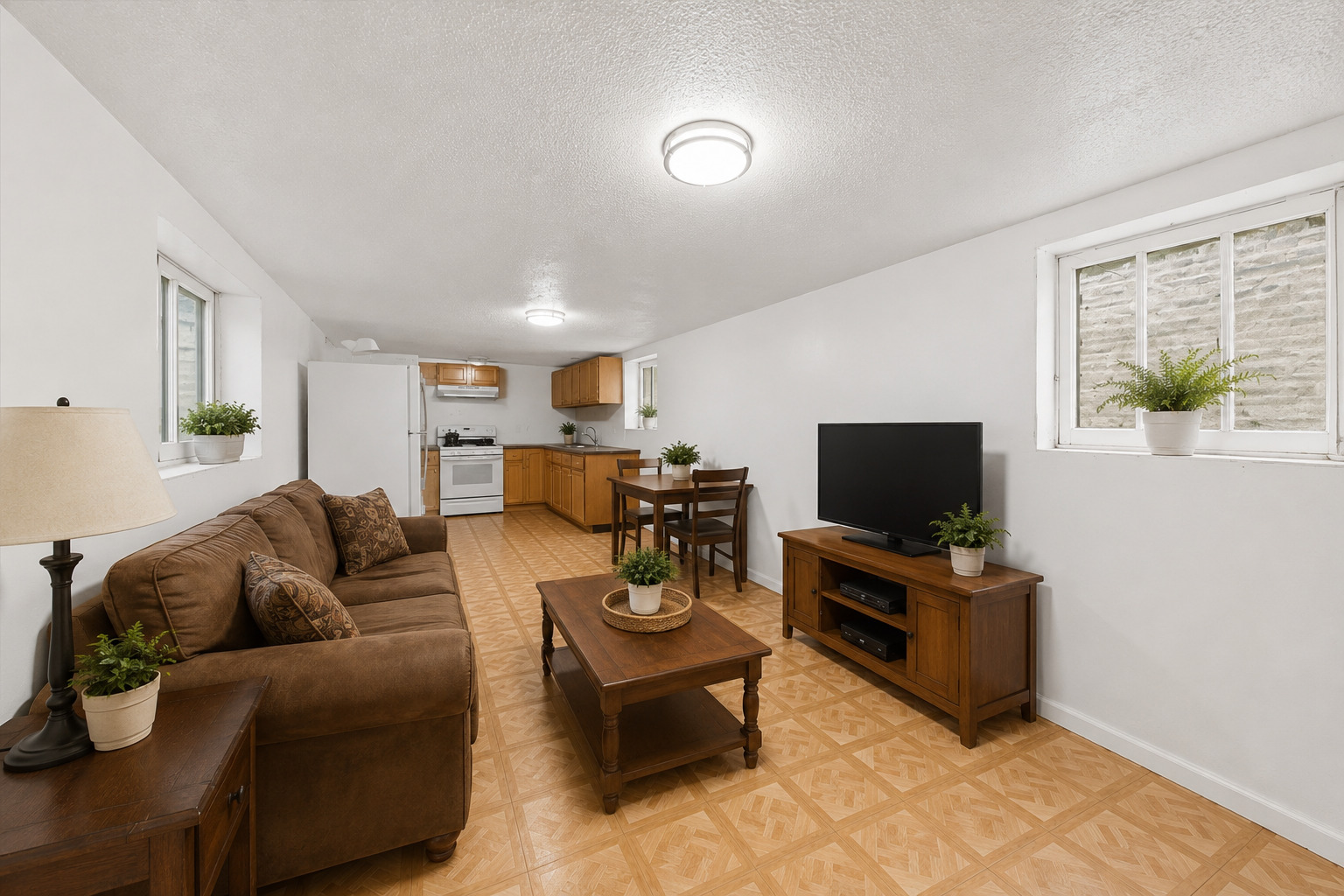 6325 S Francisco Avenue Property Photo 15