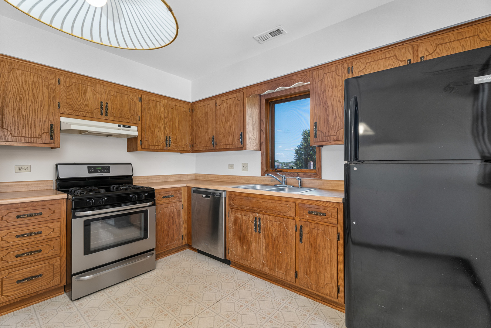 16107 Eagle Ridge Drive 3s Property Photo 5