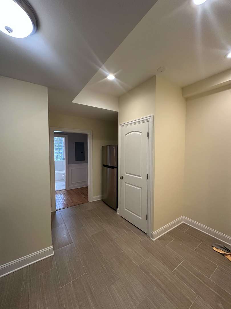 6438 N Seeley Avenue Gm Property Photo 7