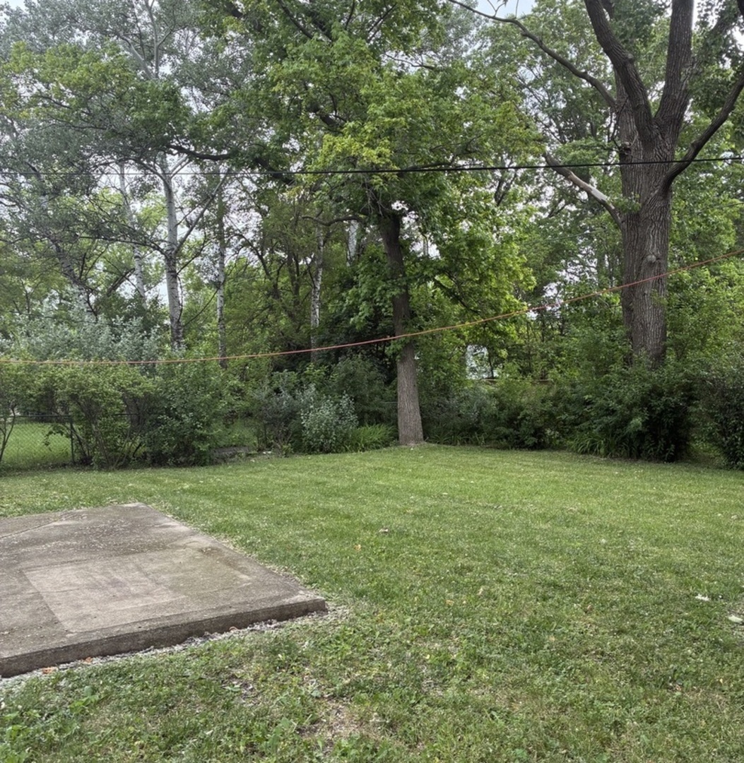 18733 Crawford Avenue Property Photo 7