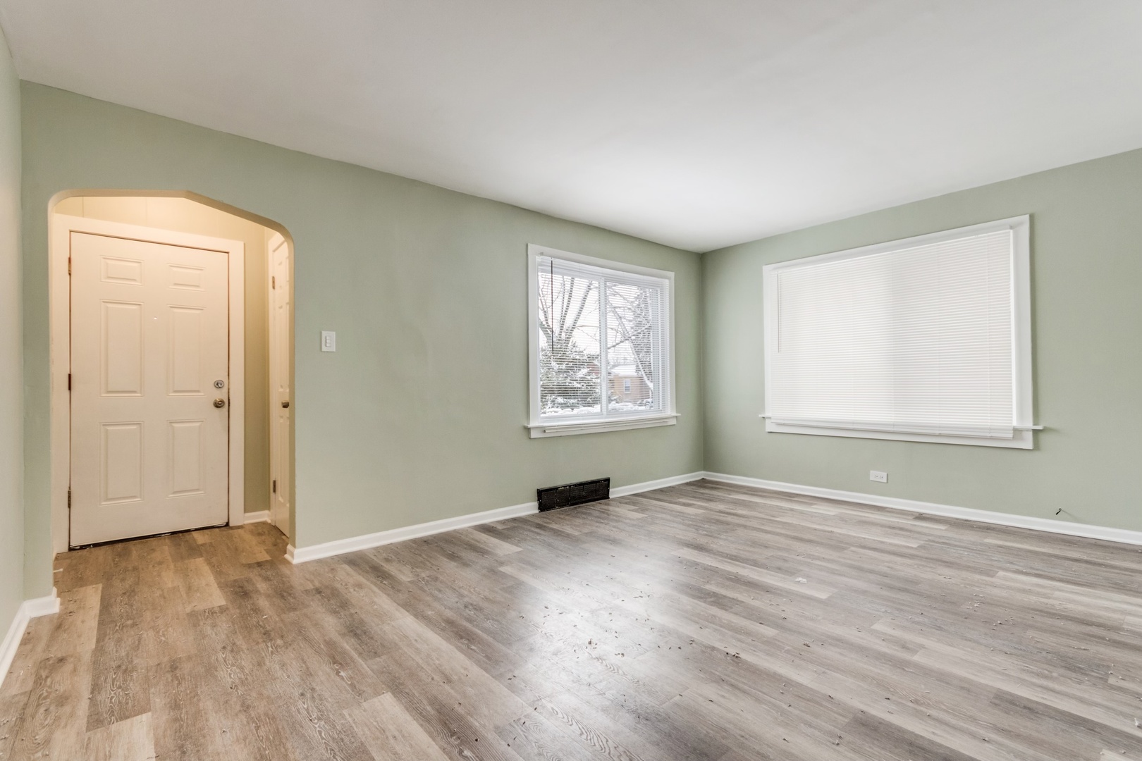 14620 Princeton Avenue Property Photo 2