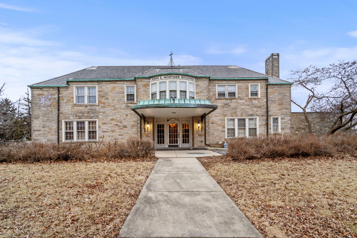 12712222 Property Photo 1