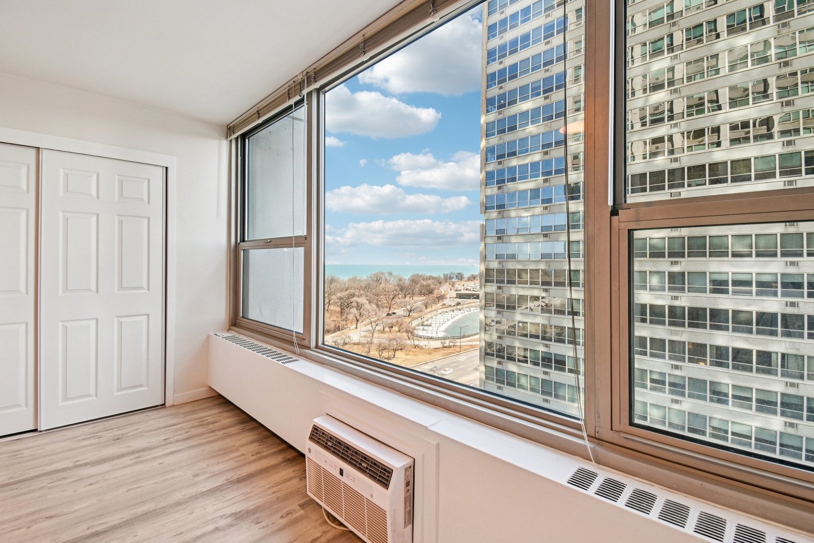 3600 N Lake Shore Drive 1205 Property Photo 20