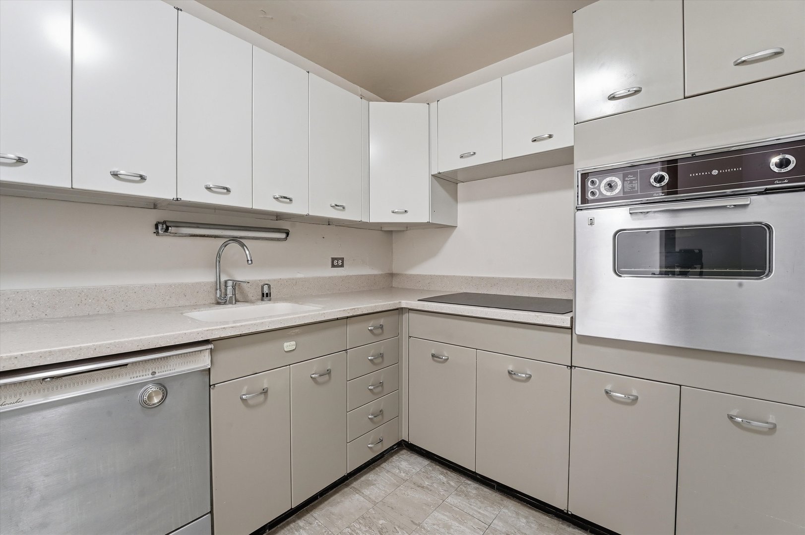 4800 S Chicago Beach Drive 1503s Property Photo 15