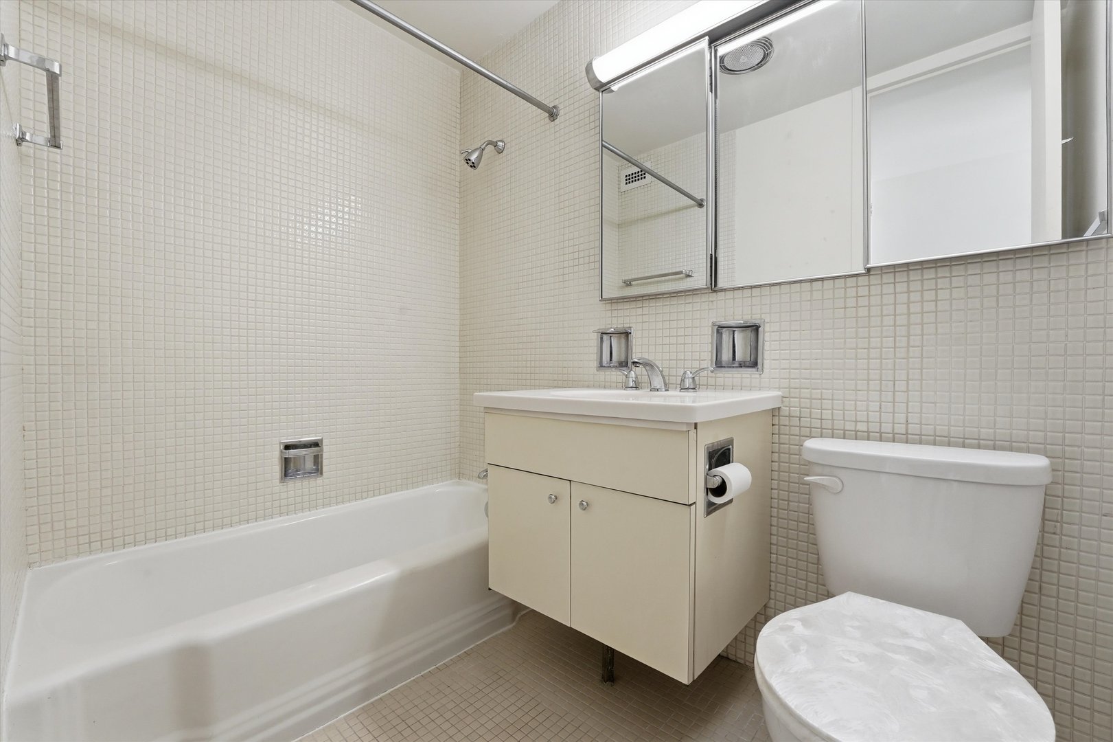 4800 S Chicago Beach Drive 1503s Property Photo 21
