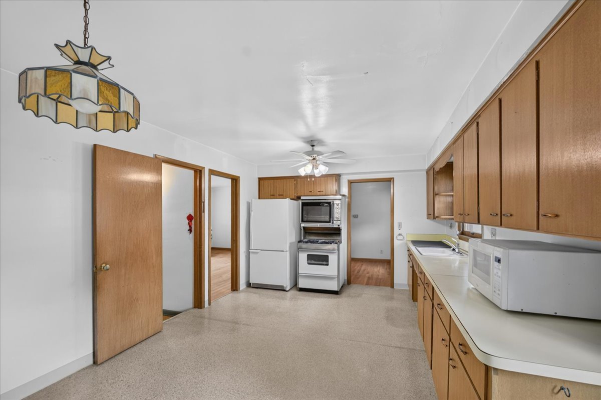 2804 N Winnebago Street Property Photo 13