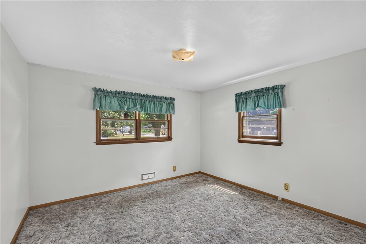 2804 N Winnebago Street Property Photo 21