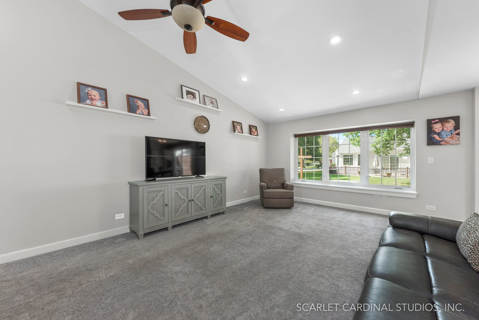 3120 Gresham Lane Property Photo 4