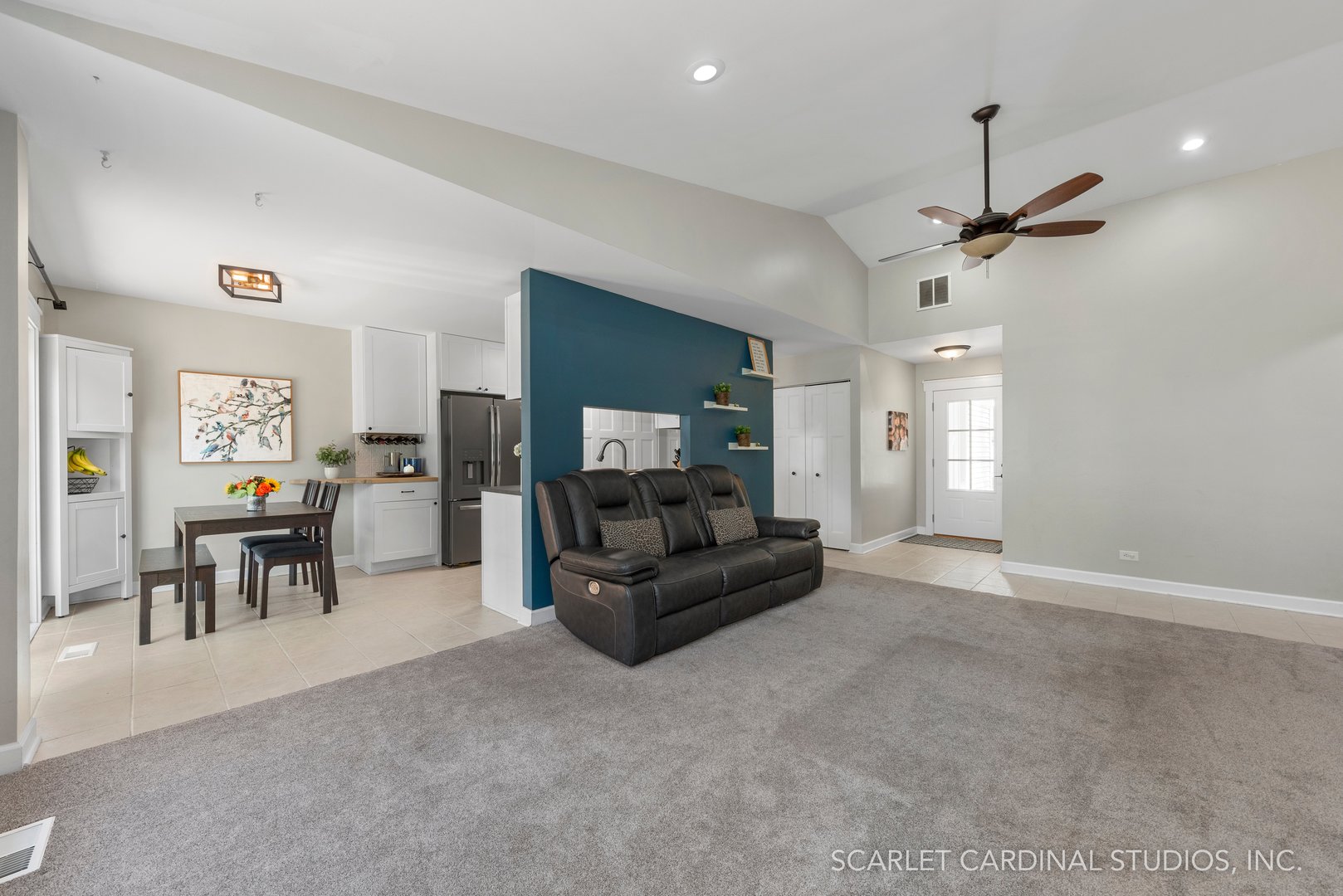 3120 Gresham Lane Property Photo 5