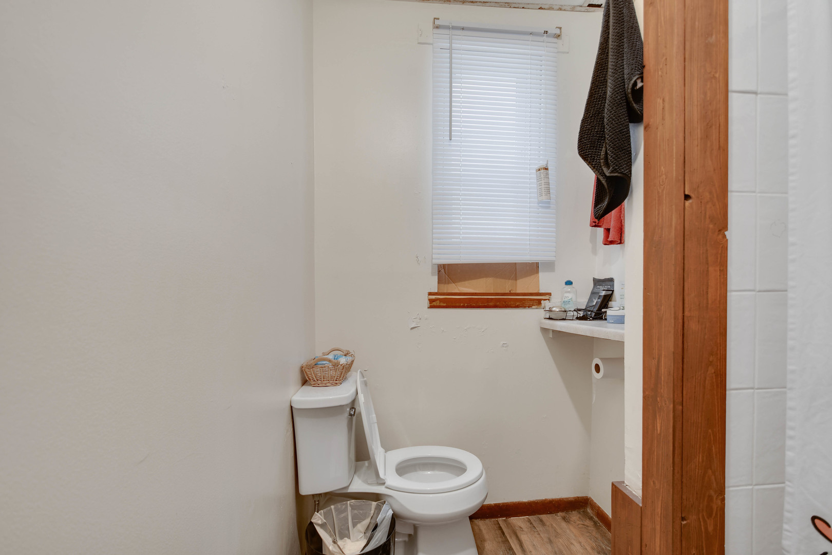 2854 W 38th Place Property Photo 8
