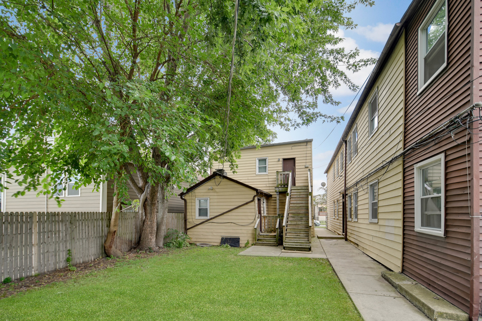 2854 W 38th Place Property Photo 16