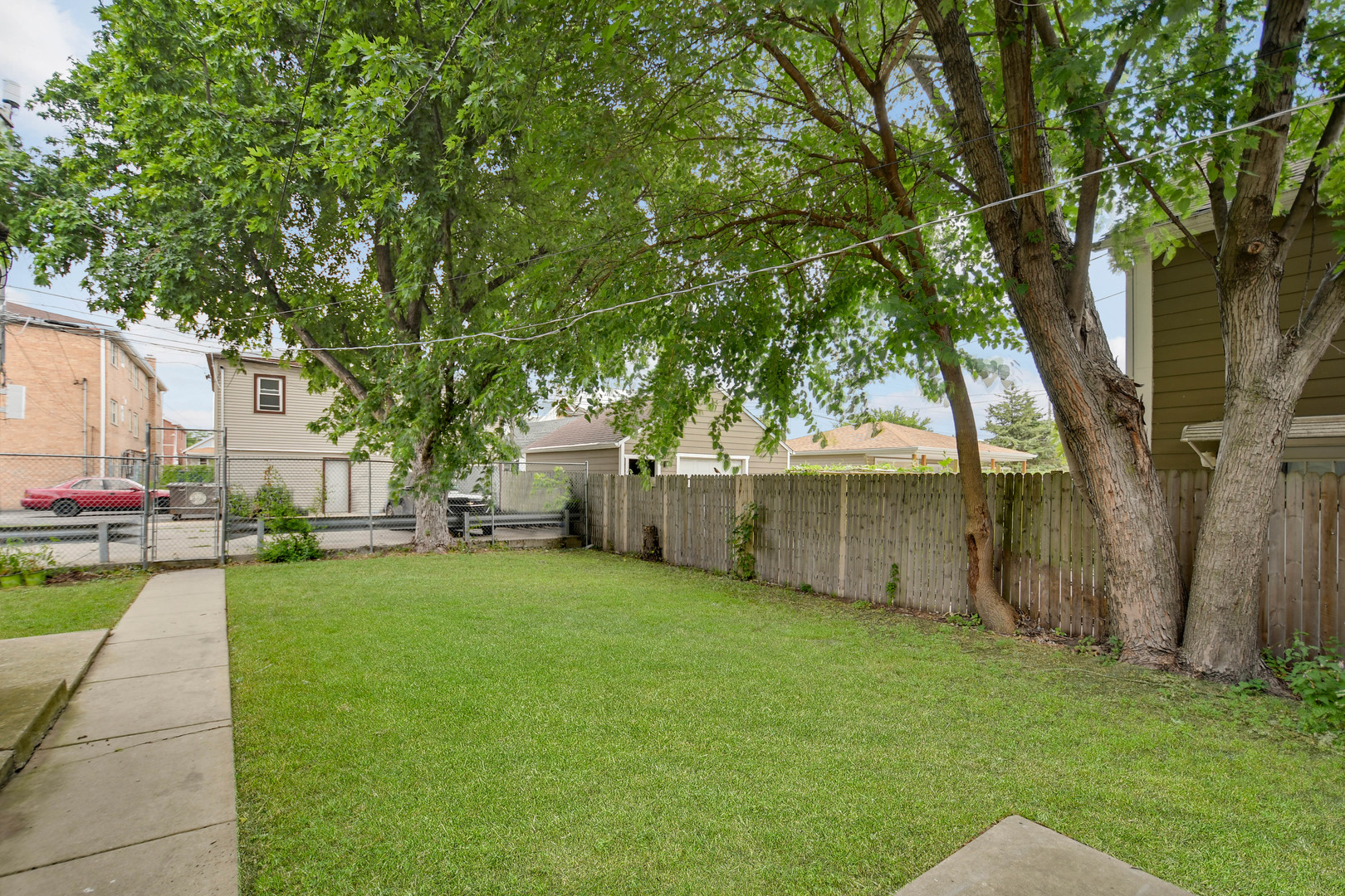 2854 W 38th Place Property Photo 17