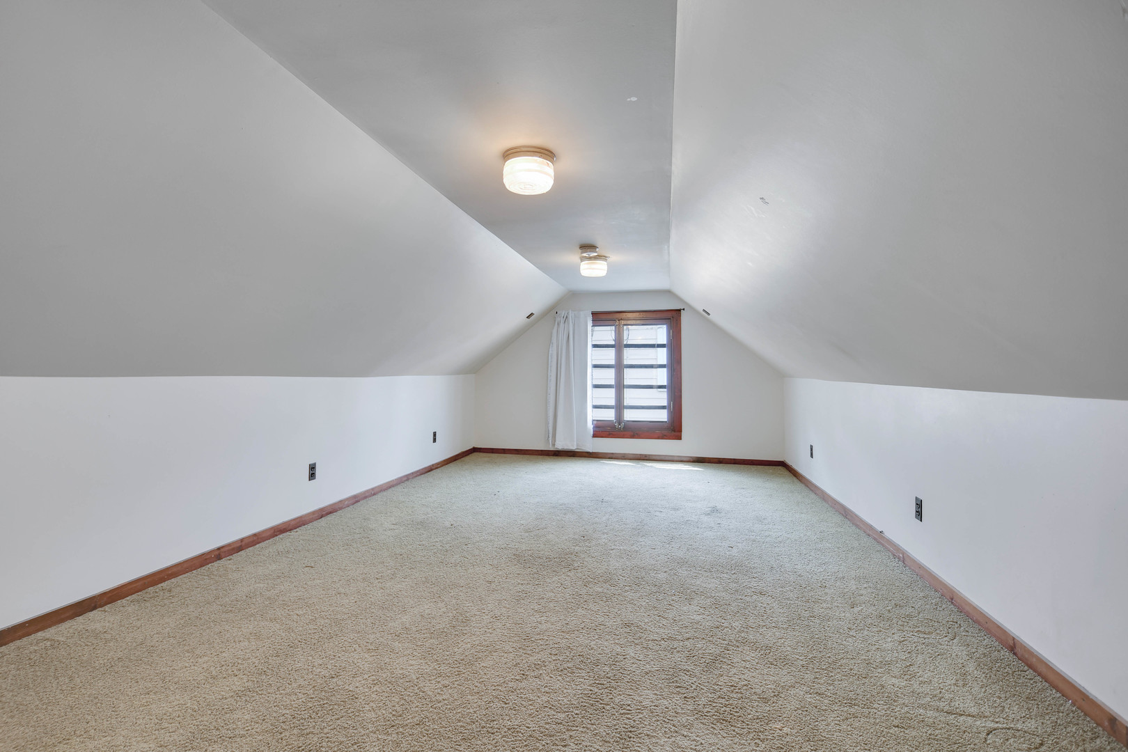 2858 W 38th Place Property Photo 26