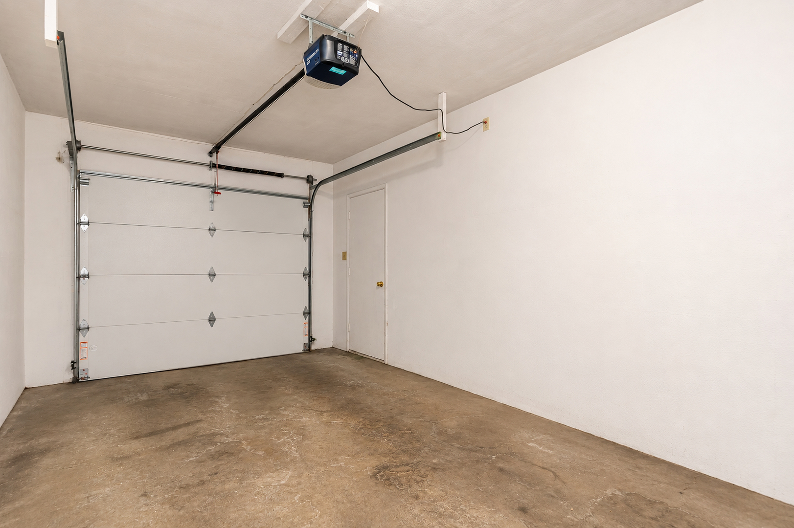8722 Sheffield Drive Property Photo 41