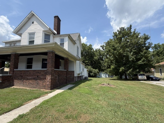 716 North Street Property Photo 2