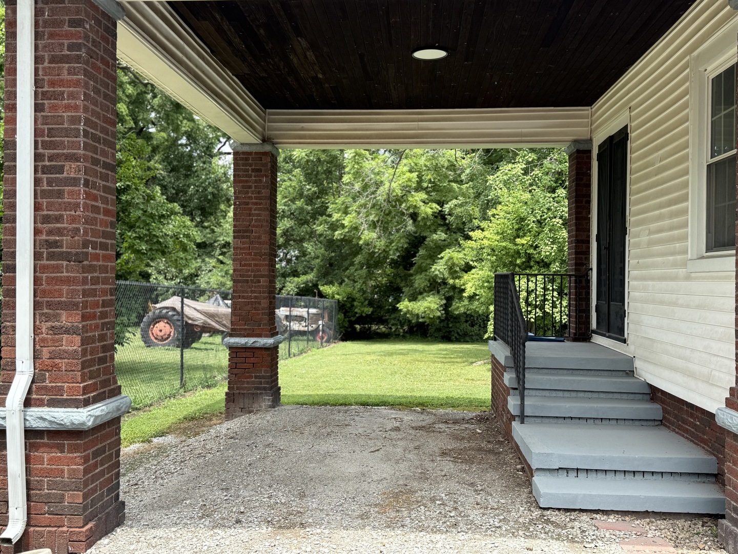 716 North Street Property Photo 8