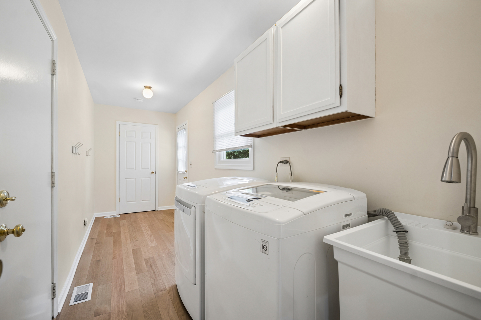4008 N Walnut Avenue Property Photo 24