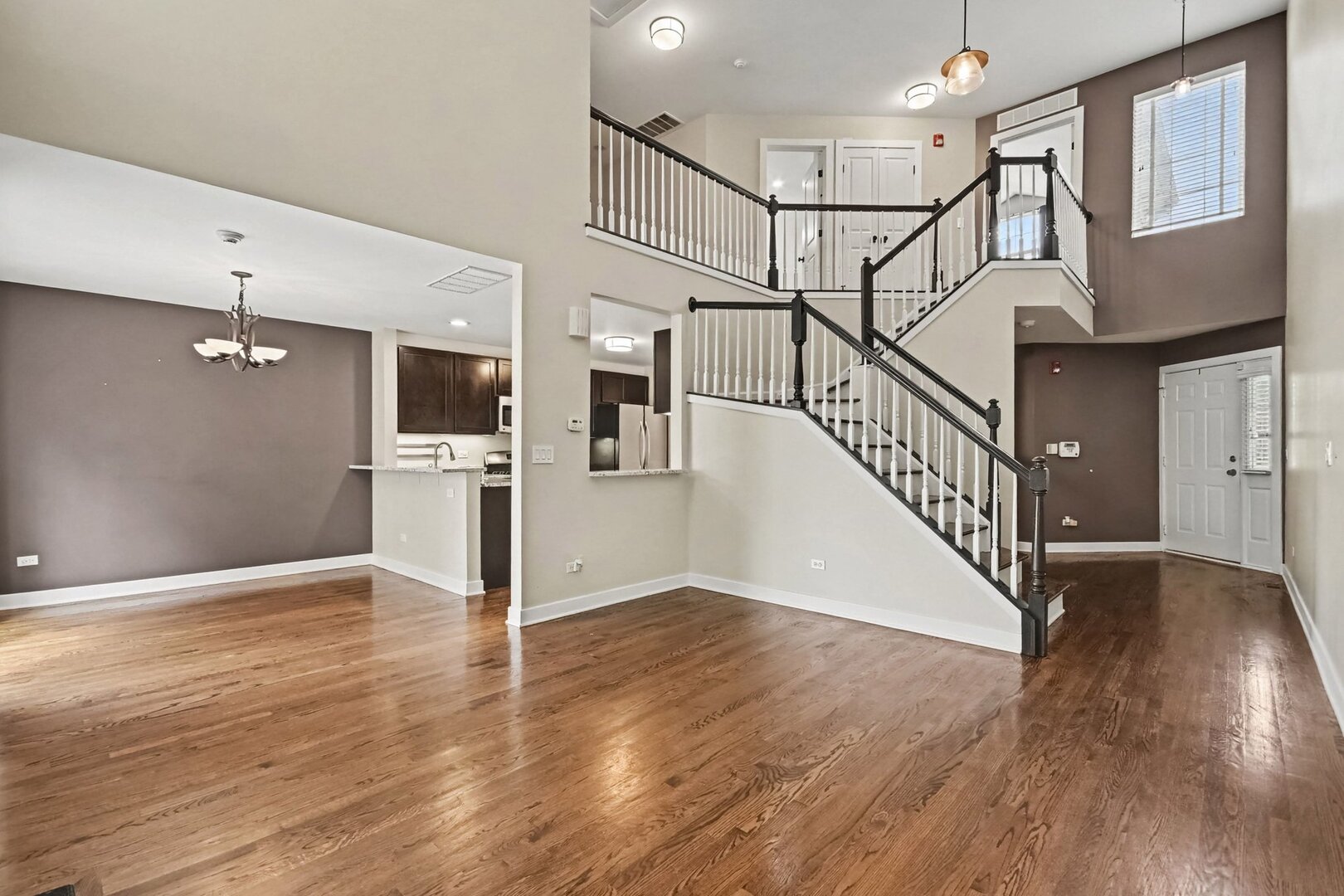 11044 72nd Street Property Photo 5