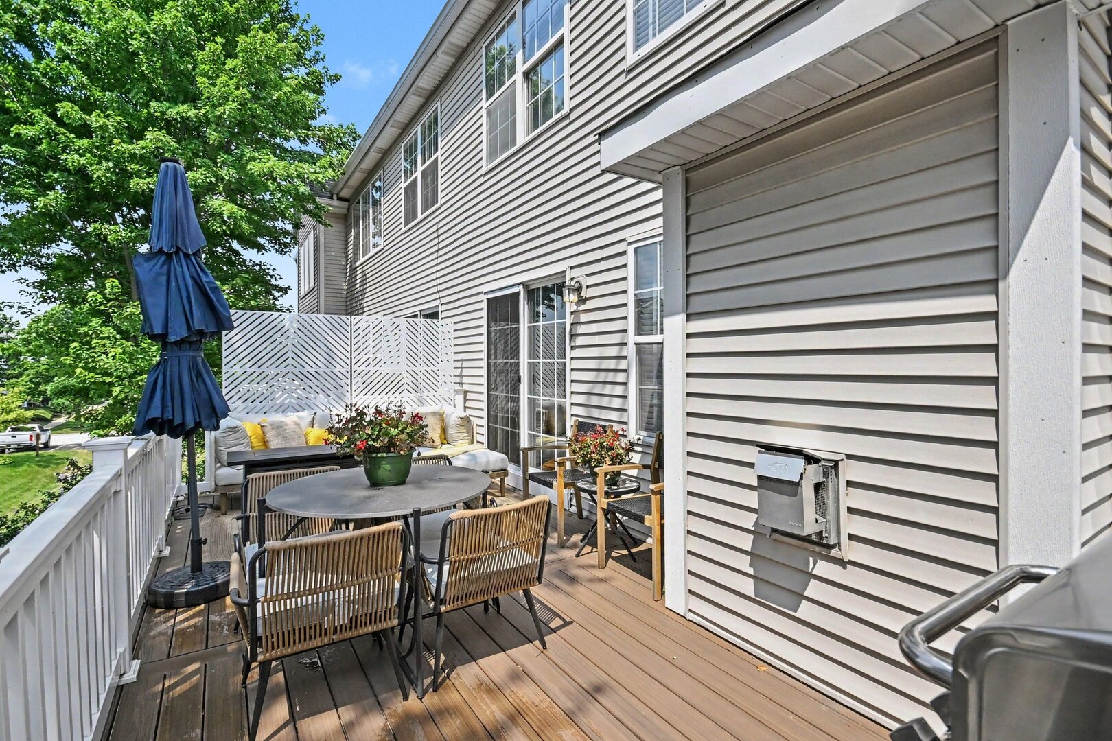 11044 72nd Street Property Photo 20