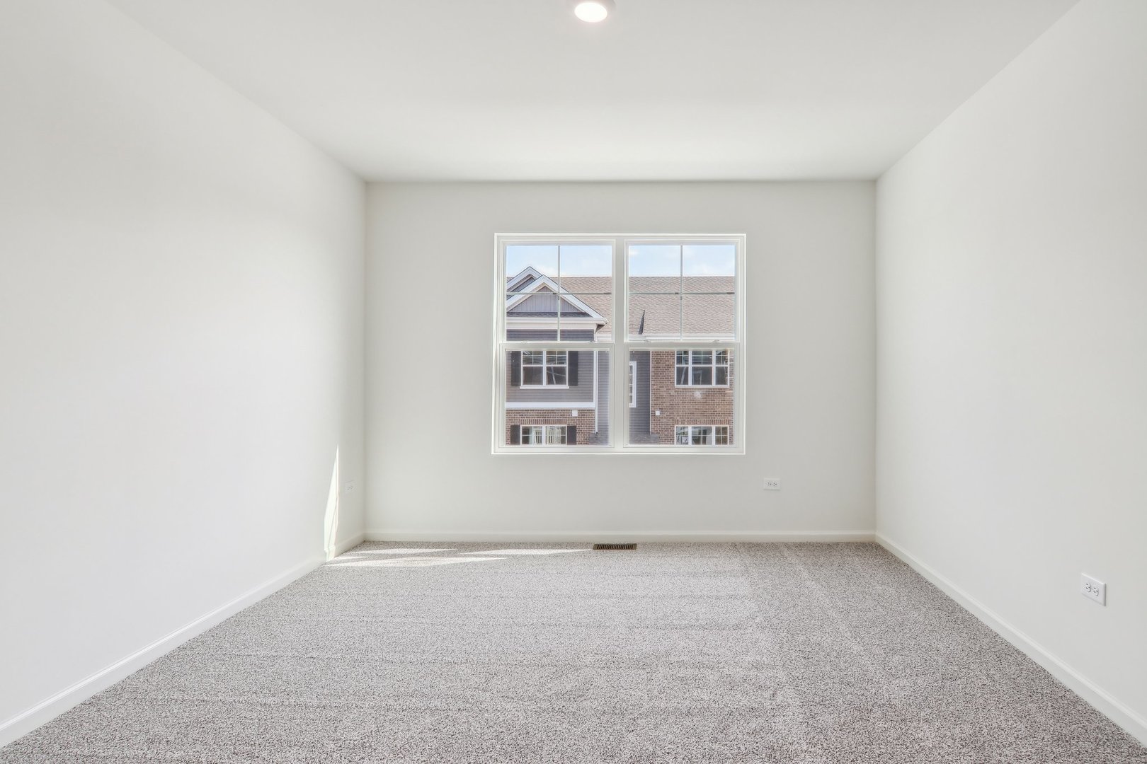 6381 Ulster Drive Property Photo 13