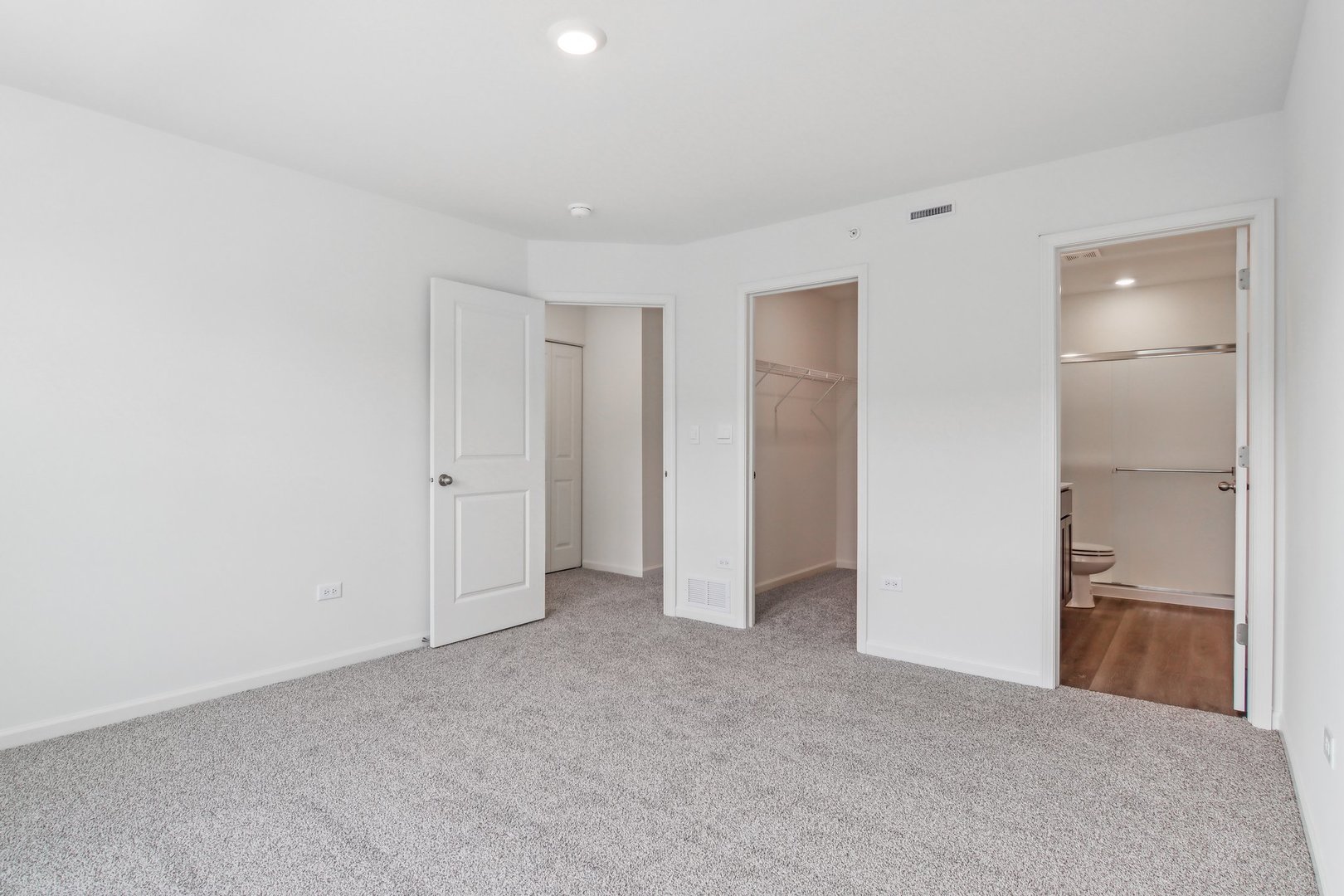 6381 Ulster Drive Property Photo 14