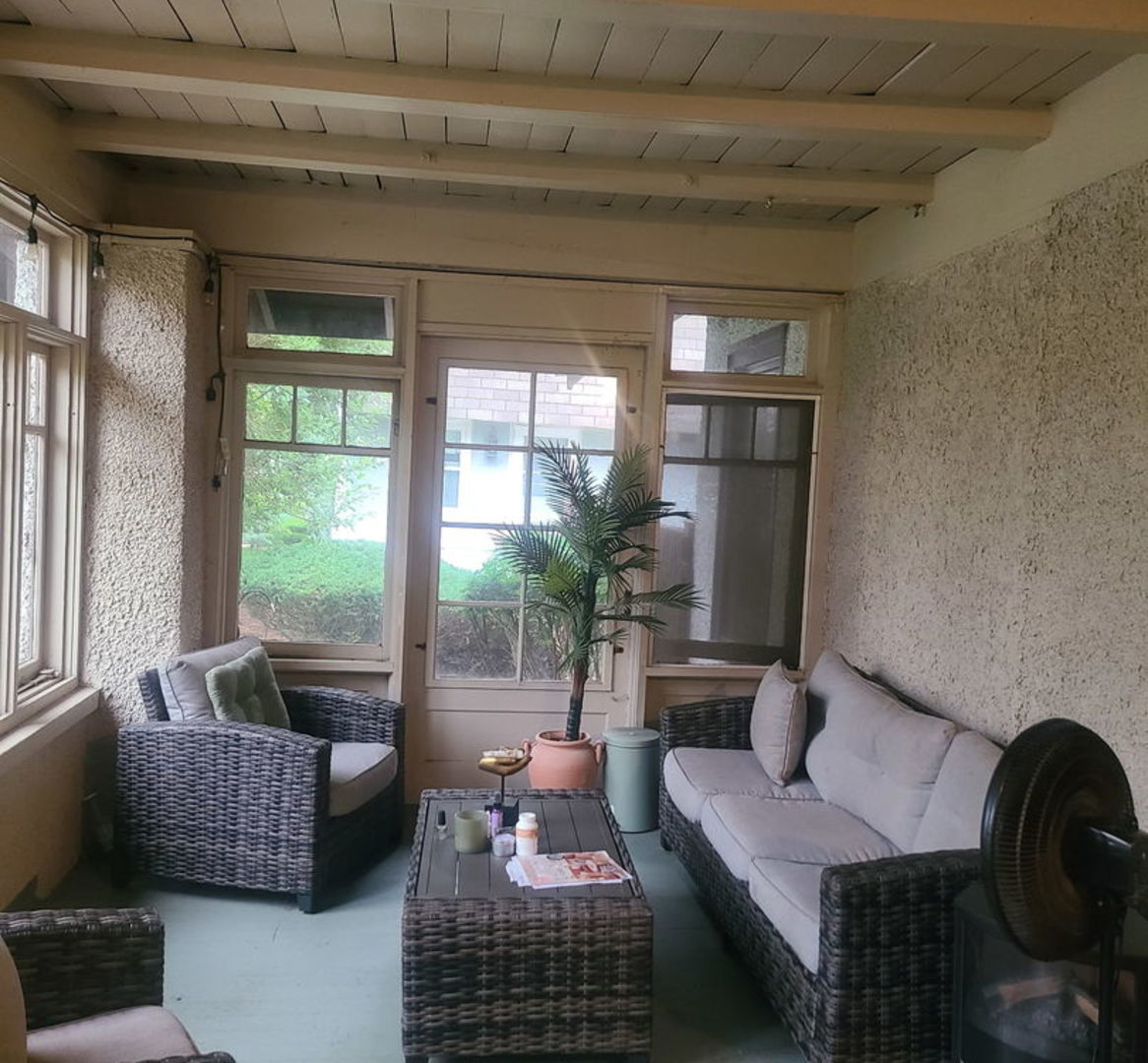 607 N Raynor Avenue Property Photo 2