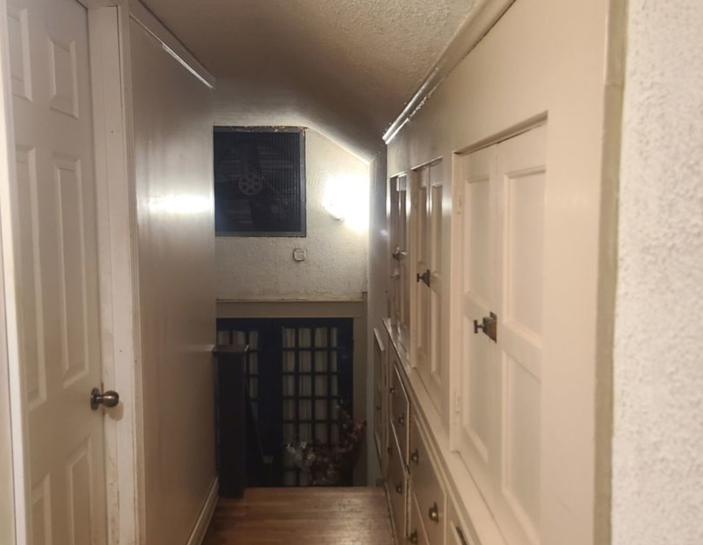 607 N Raynor Avenue Property Photo 23