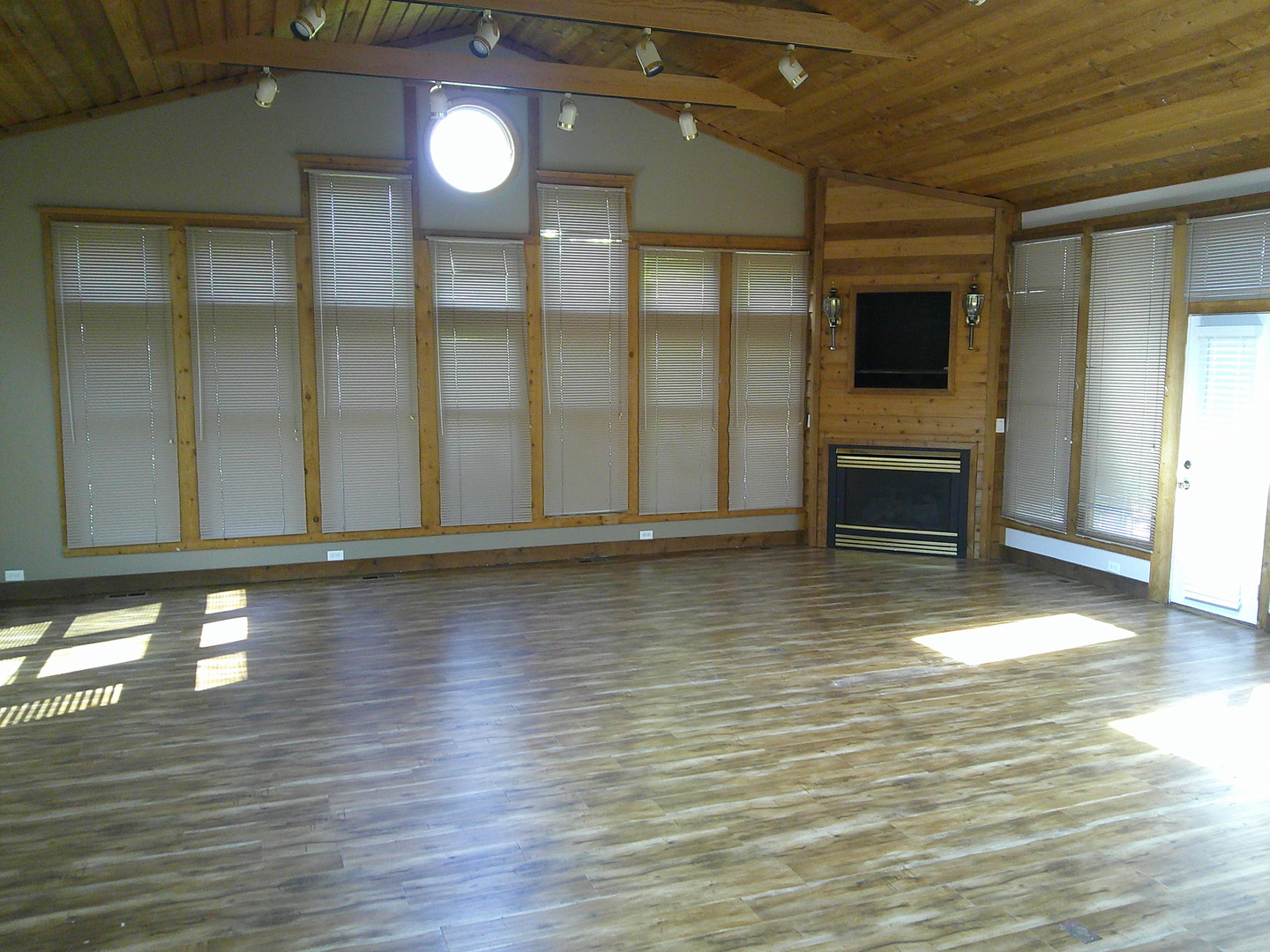 1433 Oakwood Drive Property Photo 18