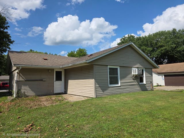 1351 Madira Way Property Photo 5