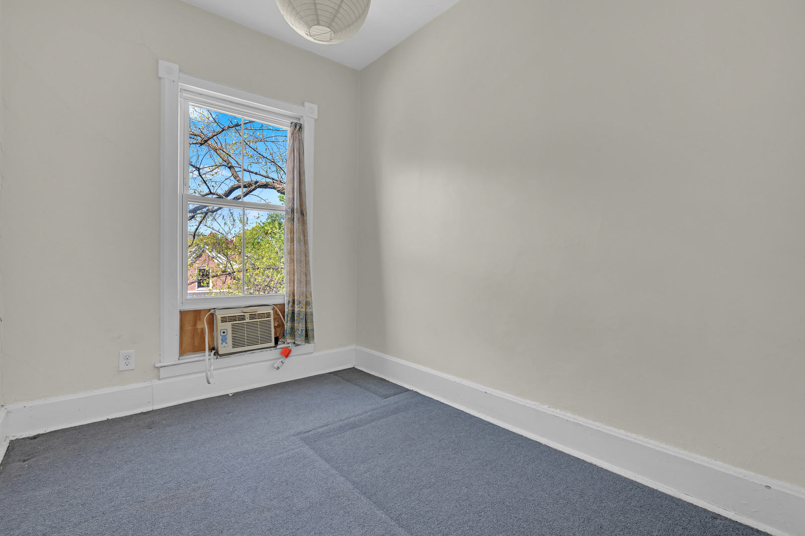 5445 S Dorchester Avenue Property Photo 13