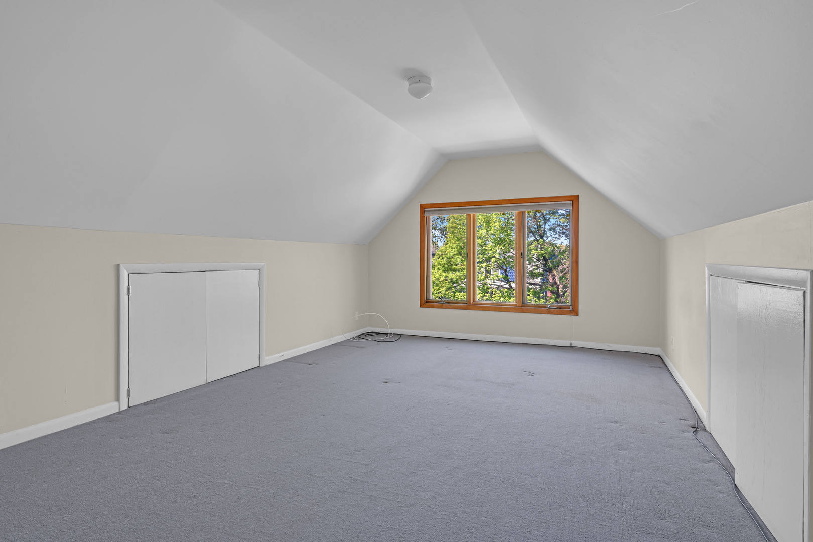 5445 S Dorchester Avenue Property Photo 17