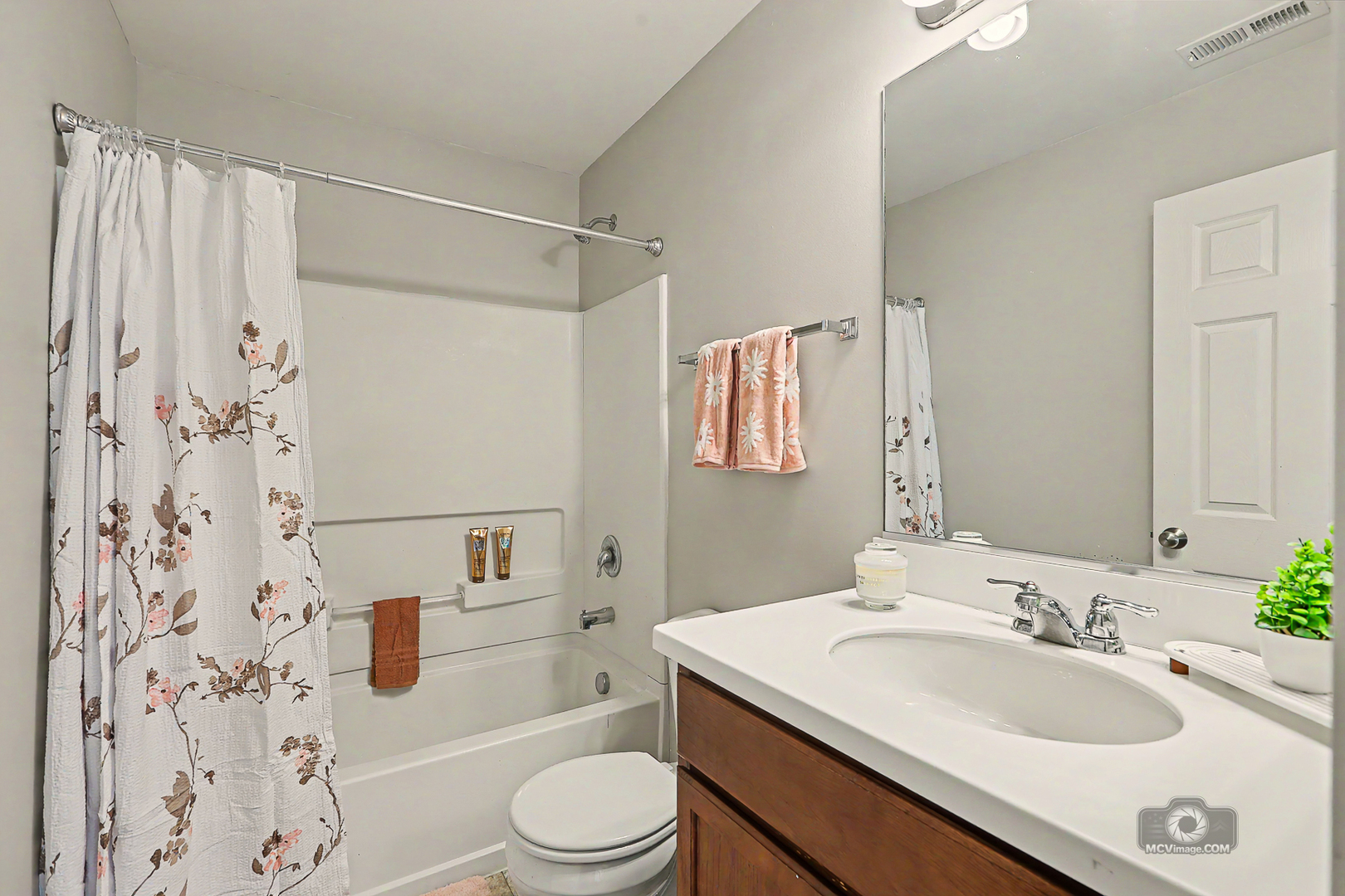 3806 Pratt Street Property Photo 18