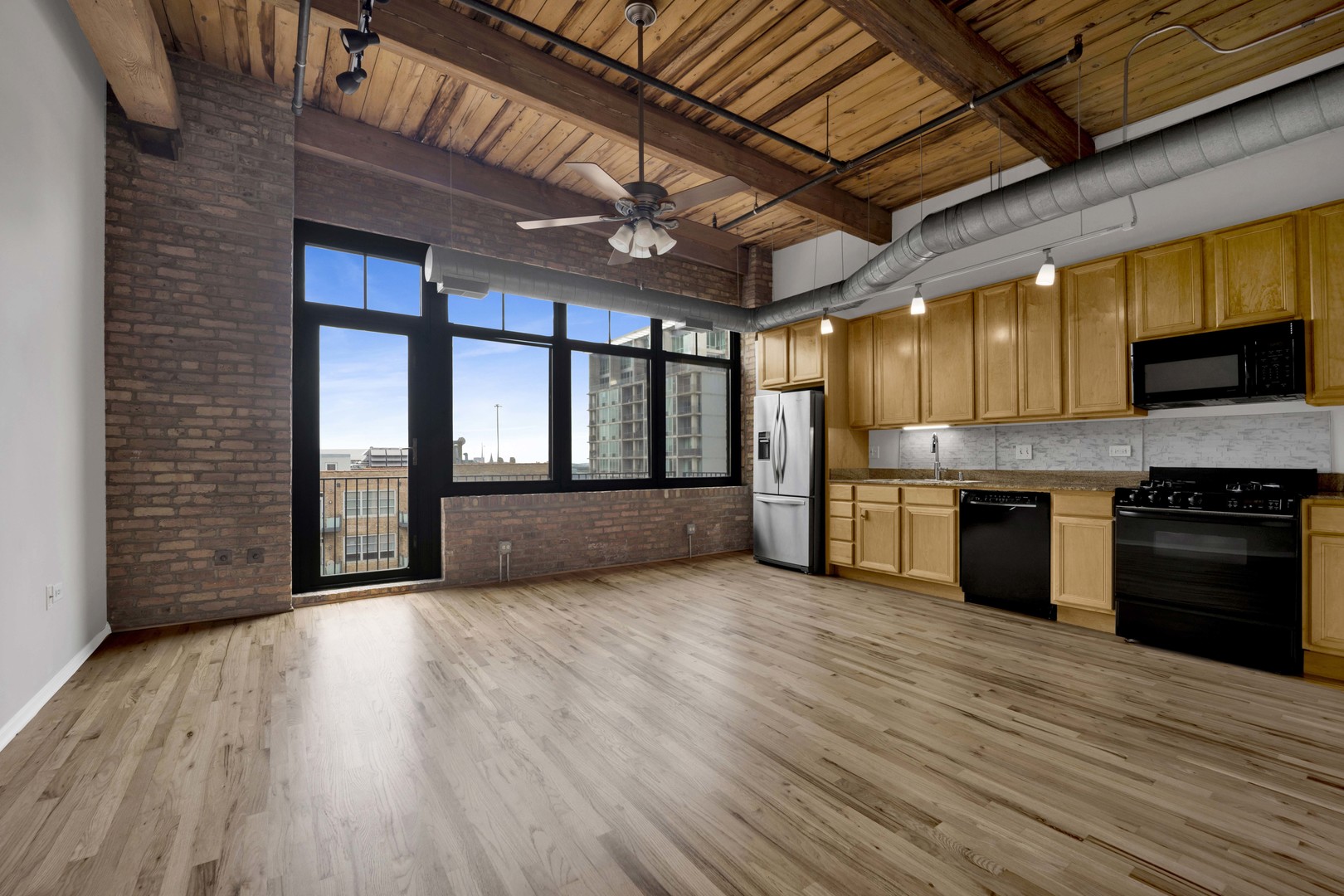 625 W Jackson Boulevard 806 Property Photo 7