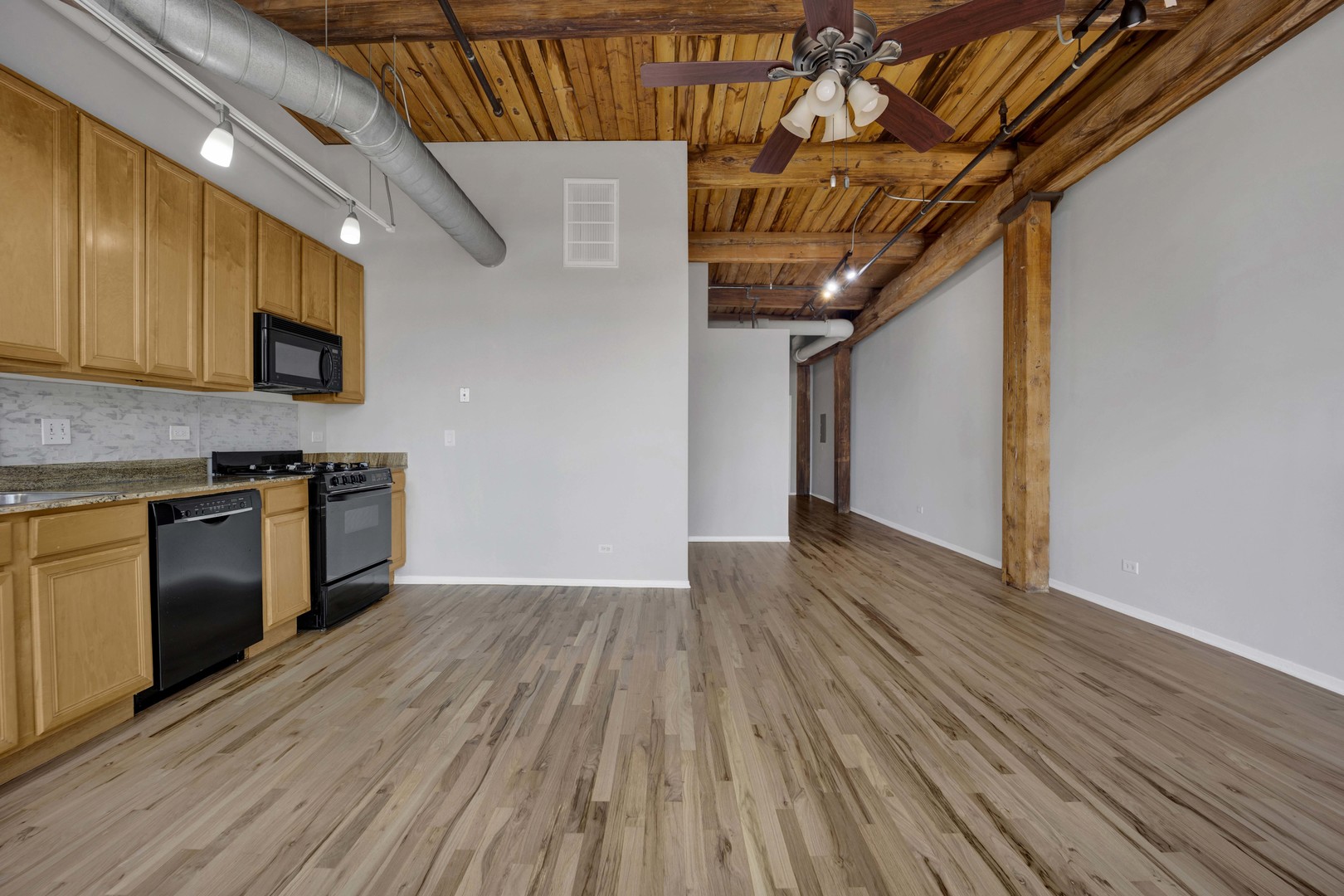 625 W Jackson Boulevard 806 Property Photo 12