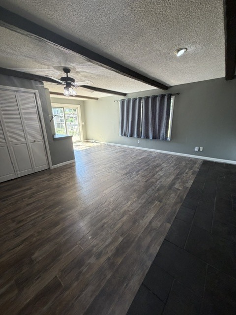 2206 E 32nd Street Property Photo 11