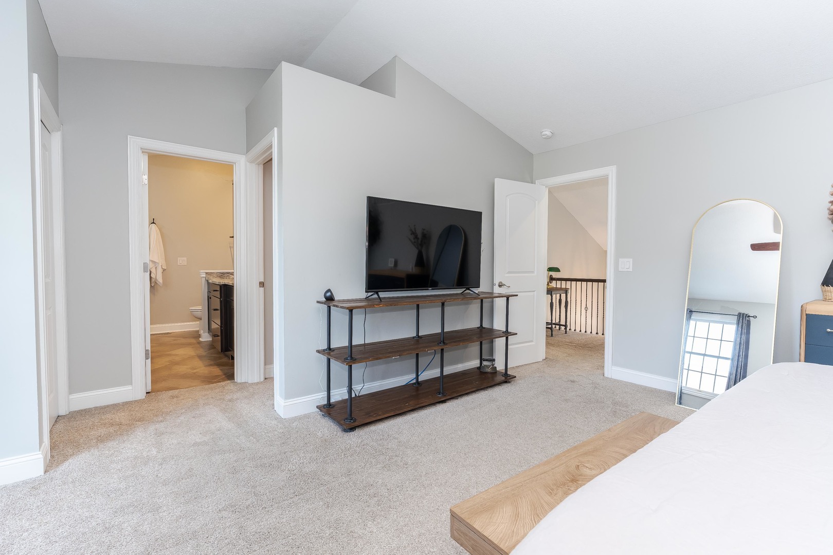 17 Waterside Circle Property Photo 32