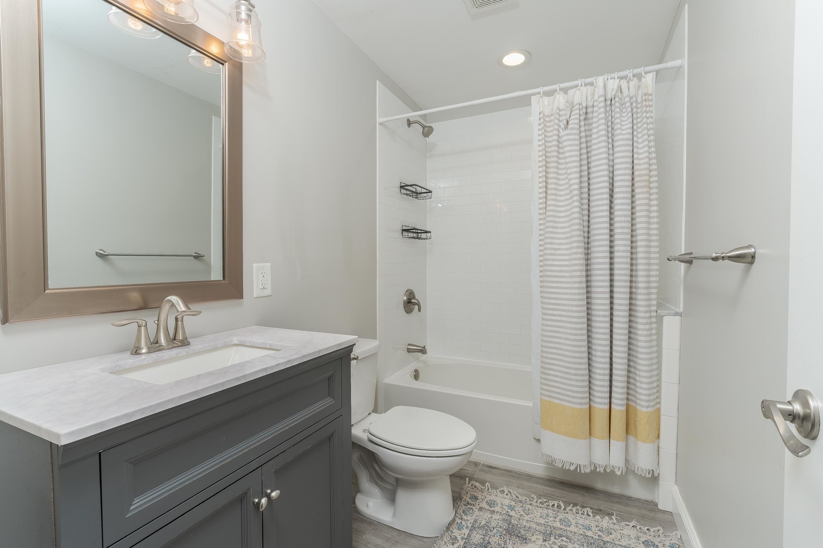 17 Waterside Circle Property Photo 42