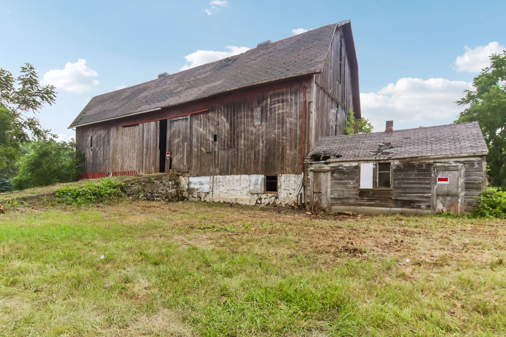 16129 Harmony Road Property Photo 2