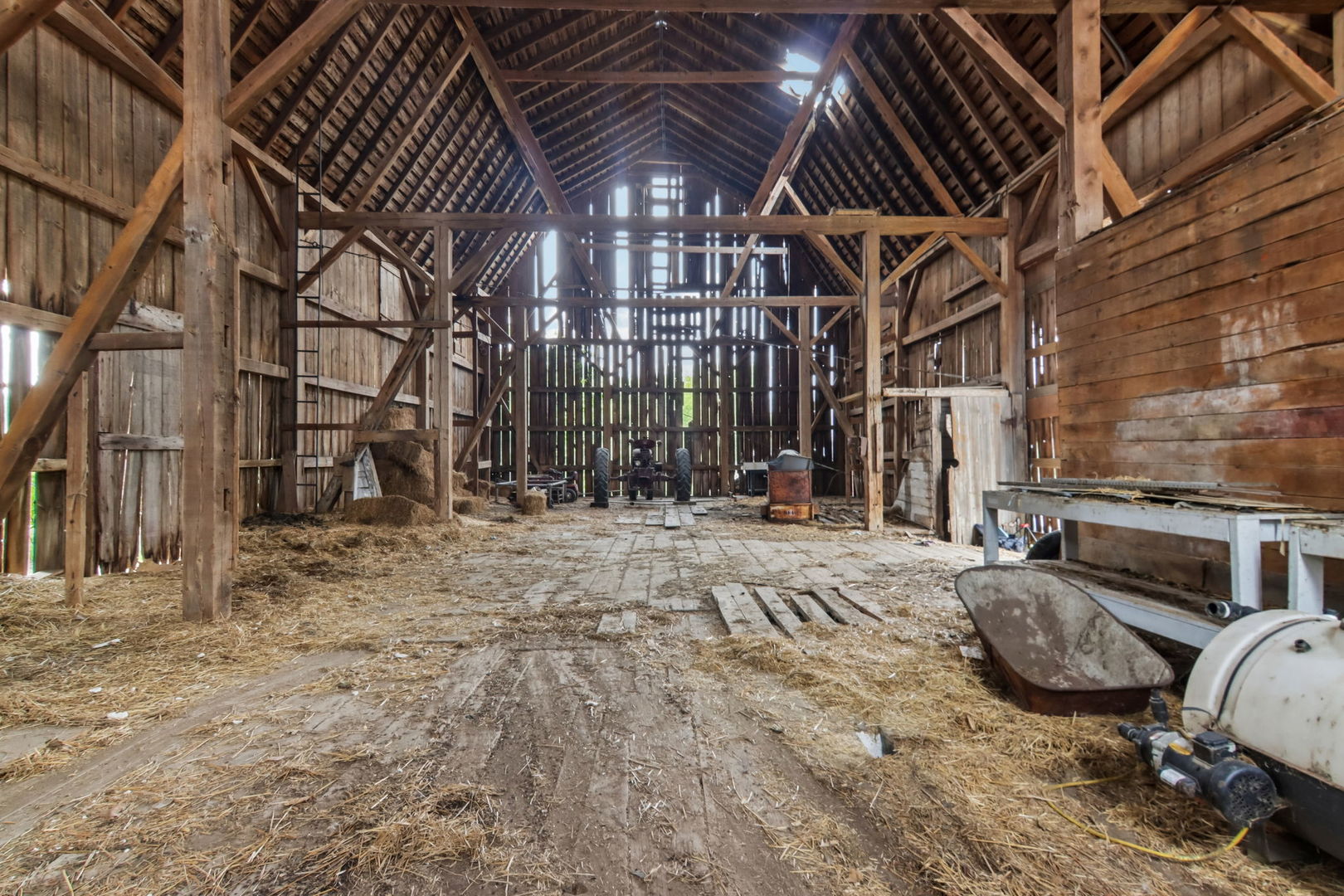 16129 Harmony Road Property Photo 10