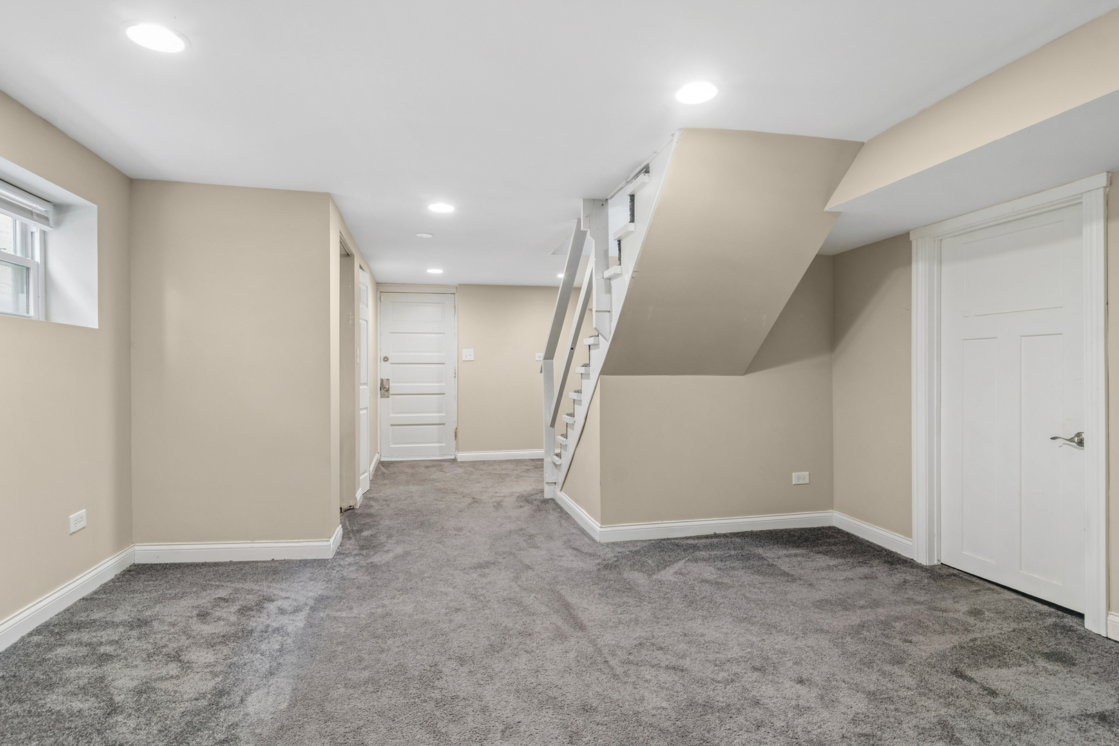 6973 W Nelson Street Property Photo 19