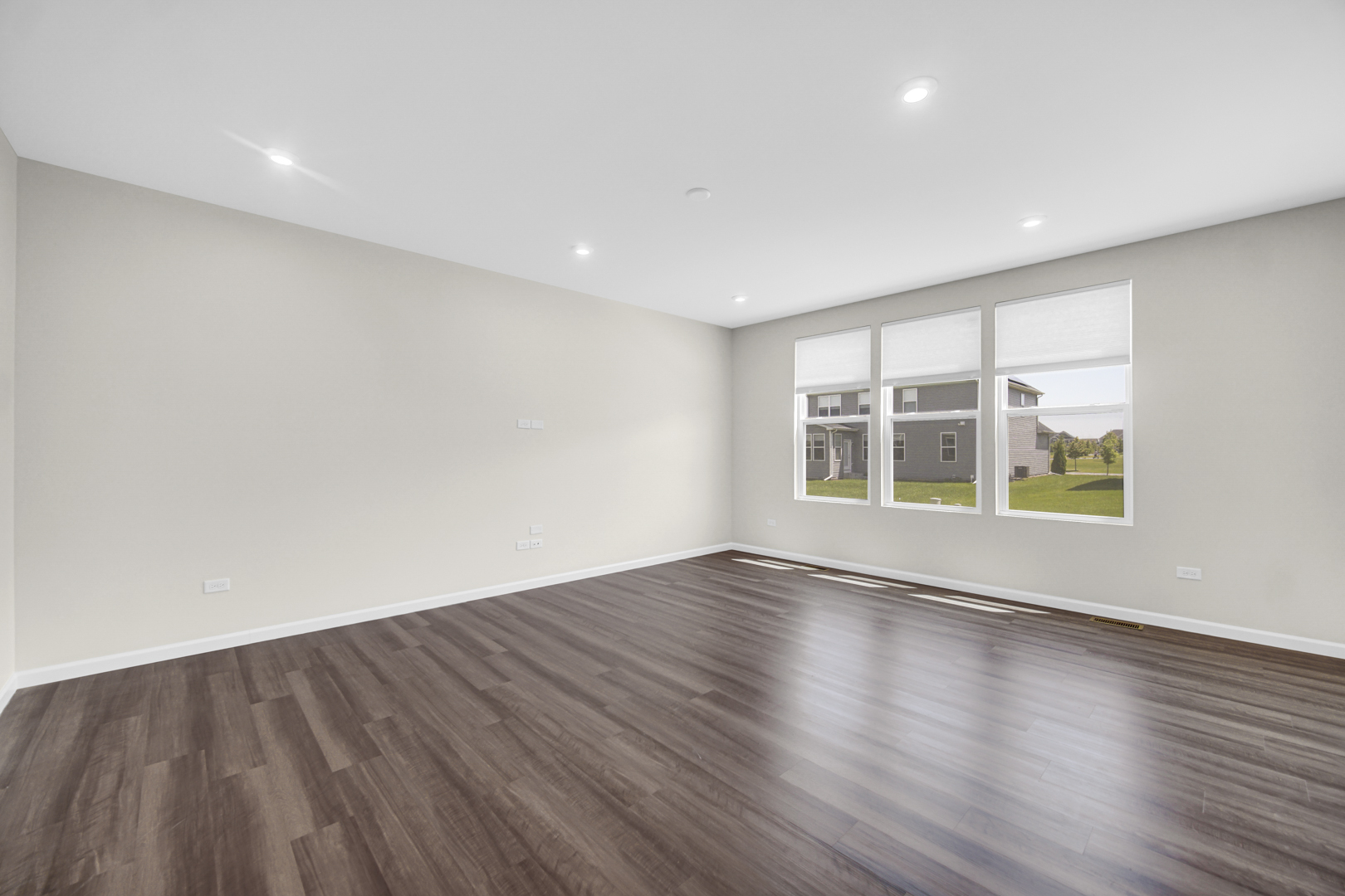 2080 Bent Grass Way Property Photo 7