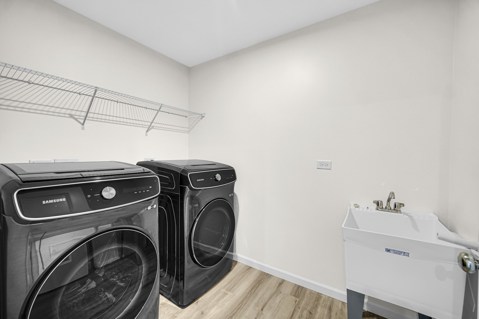 2080 Bent Grass Way Property Photo 27