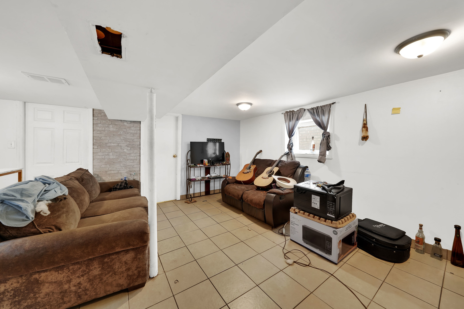 3353 W 60th Street Property Photo 17