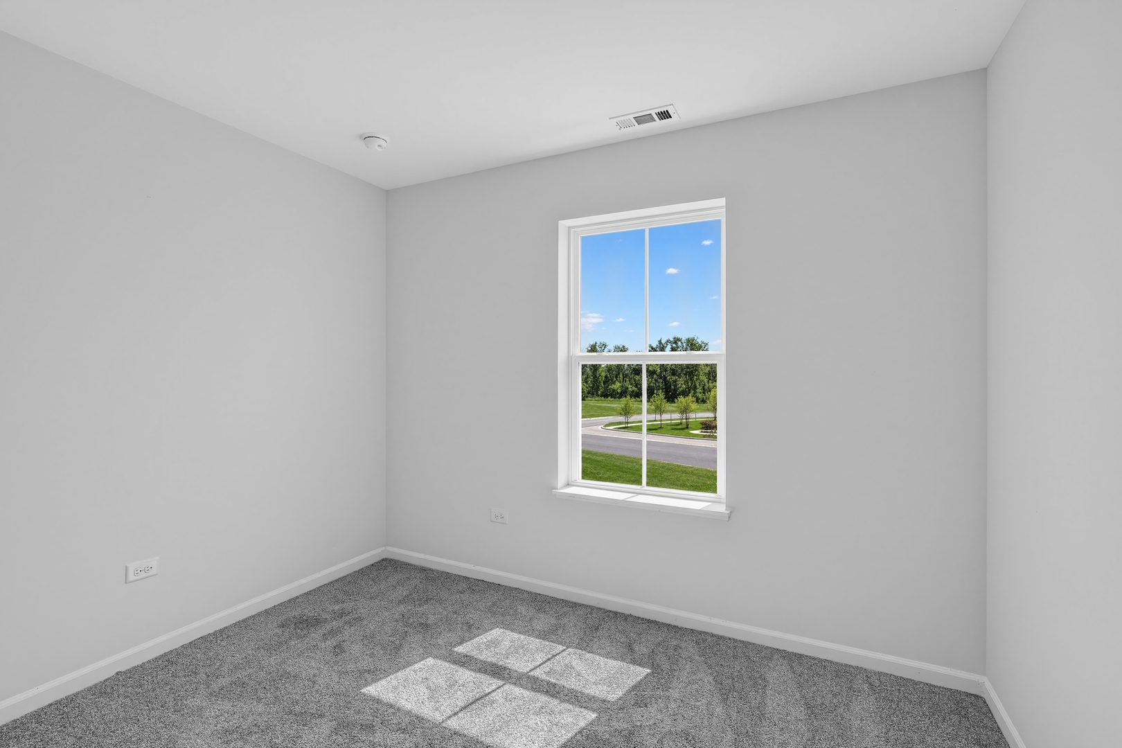 186 E Berkshire Drive Property Photo 11