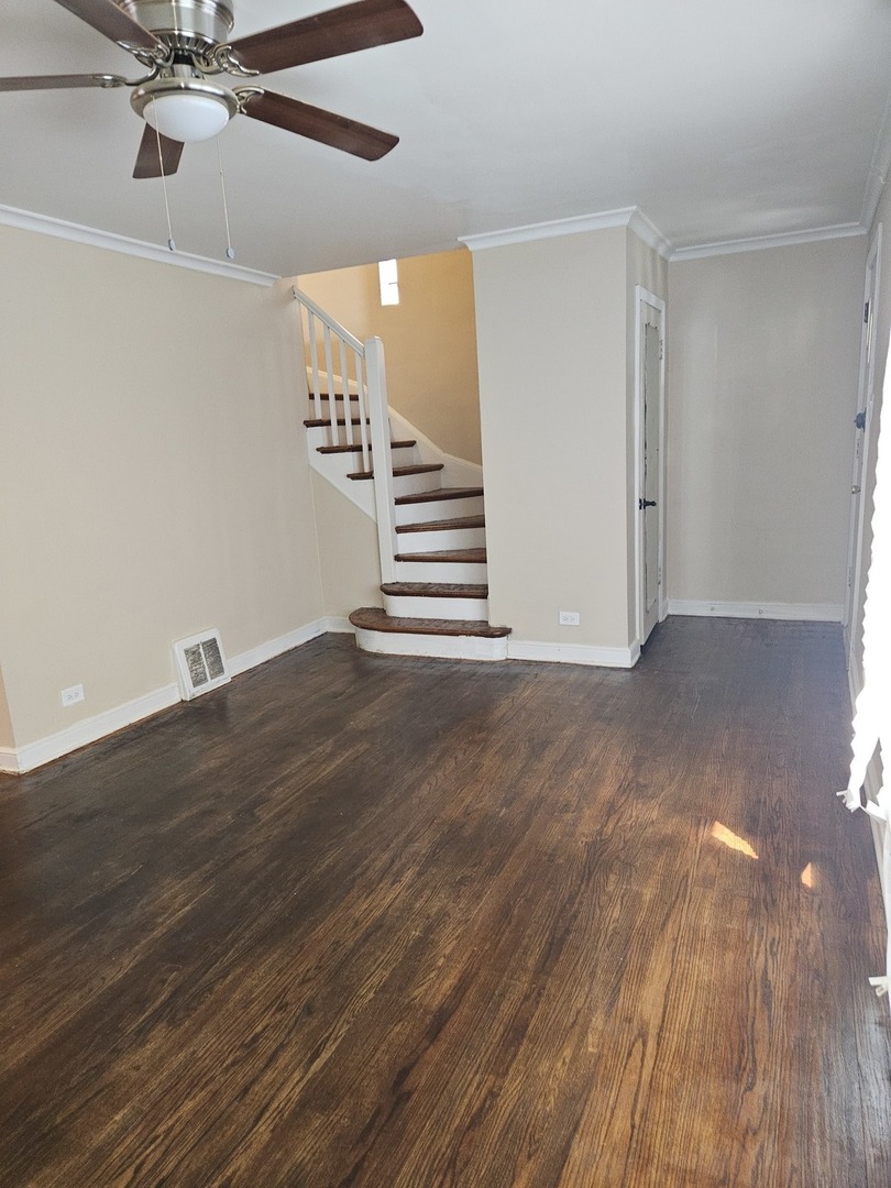 10638 S Eberhart Avenue Property Photo 3