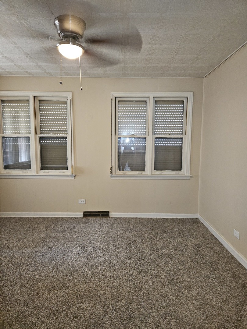 10638 S Eberhart Avenue Property Photo 8